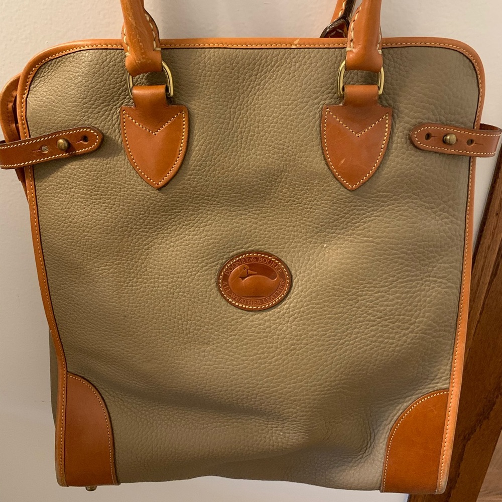 Vintage Dooney and Burke bag, shoulder bag